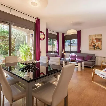 Casa Lourdes Holiday home Canyelles (Catalonia)