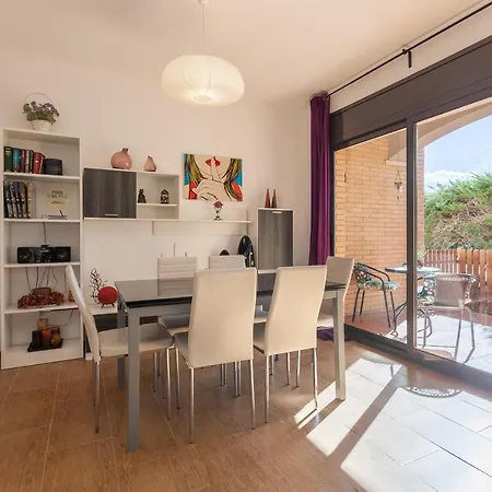 Casa Lourdes Canyelles (Catalonia)